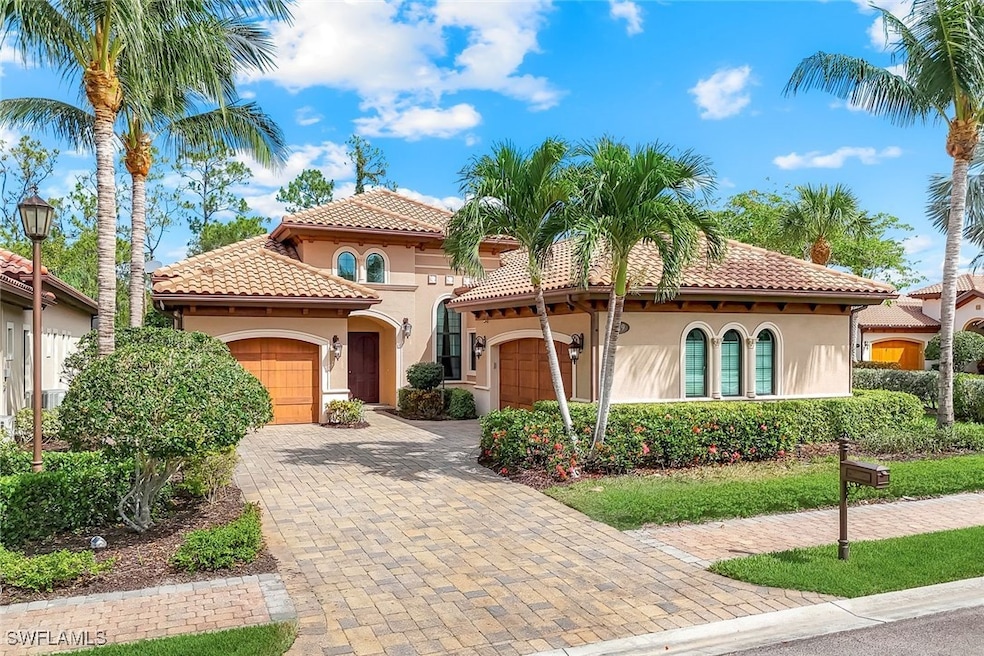 Mediterranean / spanish-style home featuring stucc