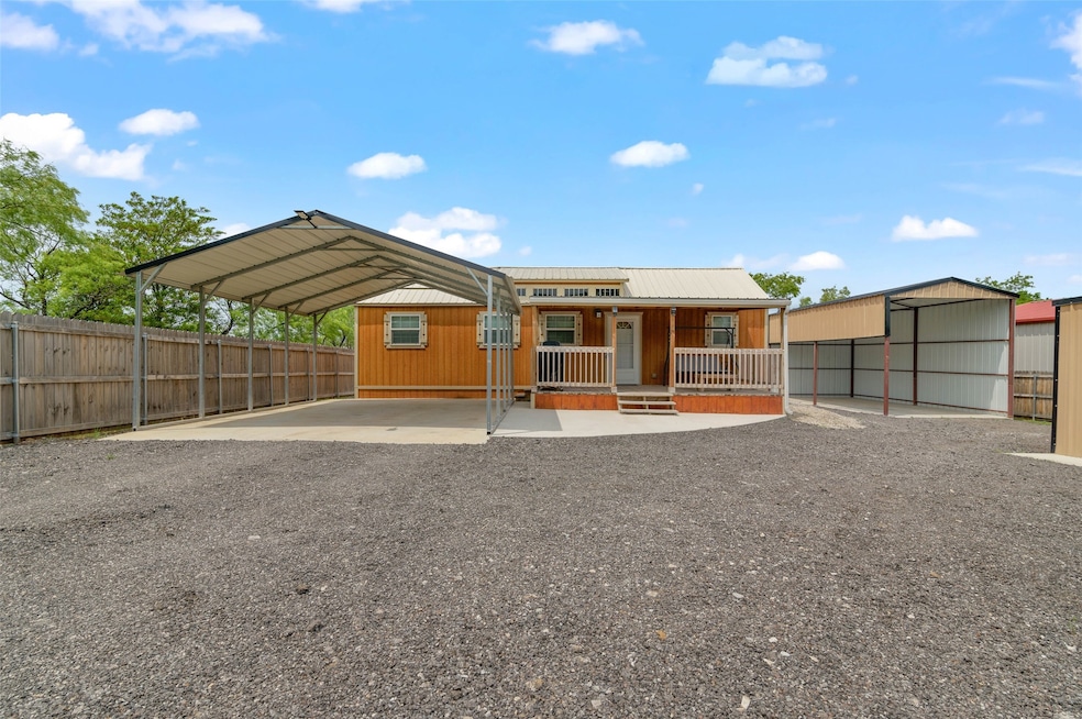 For Sale $224,000 • Co-Listing Agent