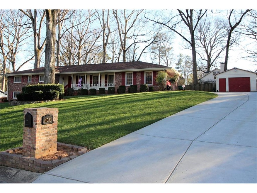 4-sided Brick Ranch, 4 inch thick driveway, separa
