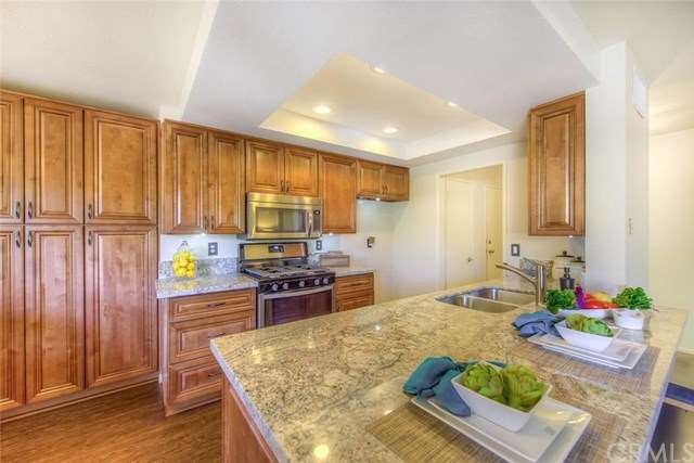 Beautiful kitchen with new appliance, new cabinets