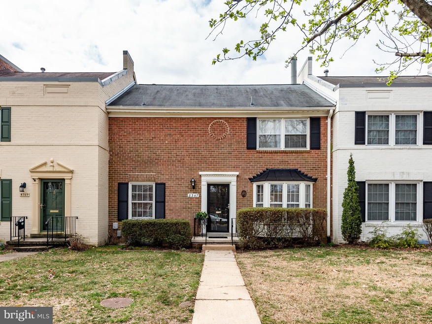 8347 Forrester Blvd, Springfield, VA 22152 - photo 1