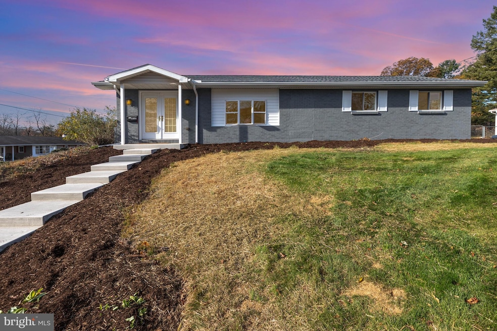 1955 Dawn Rd, Enola, PA 17025 - photo 1