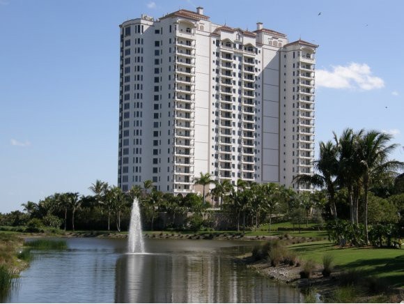 Aversana at Hammock Bay