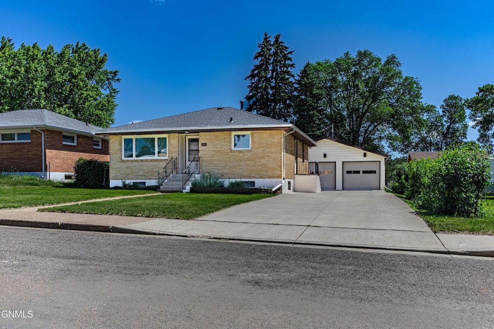 Sold • Co-Listing Agent