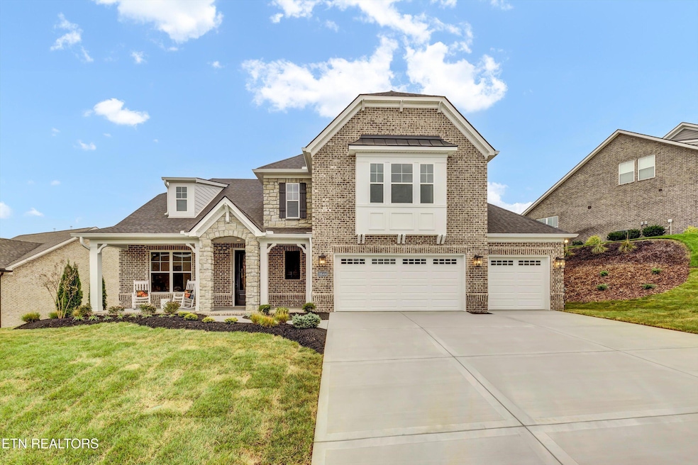 Sold $799,900
