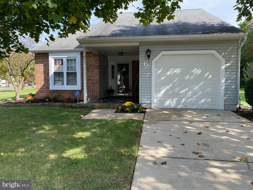 6 Madison Ct, Mount Laurel, NJ 08054 - photo 1