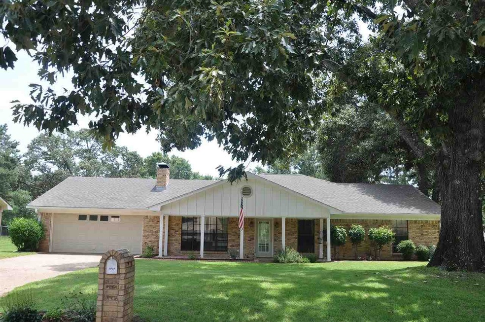 1937 North Dr, Tyler, TX 75703 - photo 1