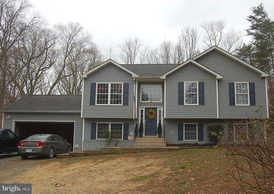 475 Potomac Run Rd, Fredericksburg, VA 22405 - photo 1