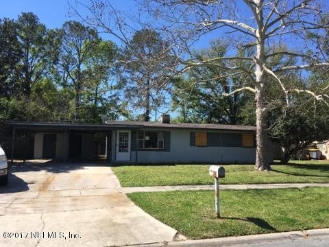 6914 Tampico Rd S, Jacksonville, FL 32244 - photo 1