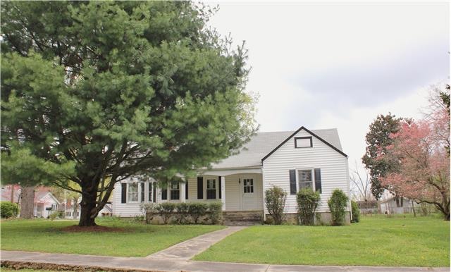 102 N Waite St, Manchester, TN 37355 - photo 1