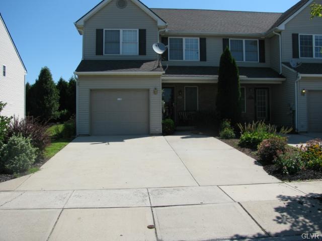 Front view of home