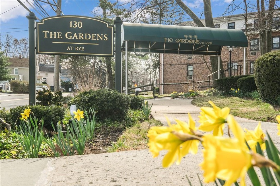 130 Theodore Fremd Ave unit 6A, Rye, NY 10580 - photo 1