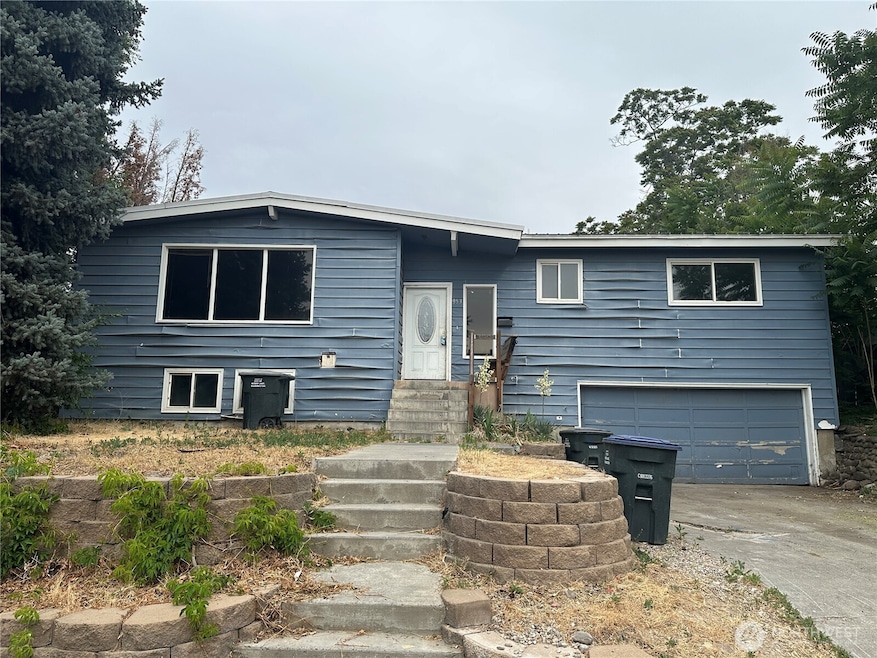 Sold $200,000 • Co-Listing Agent