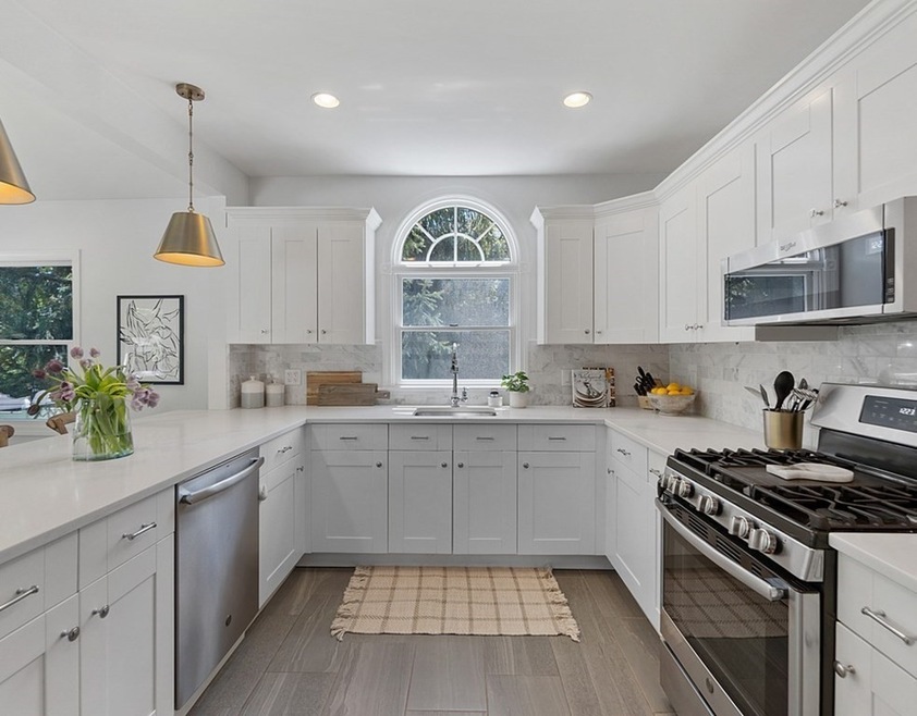 22 Harrington St unit 1, Newtonville, MA 02460 - photo 1