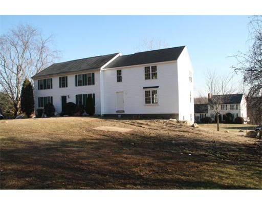 66 Flagg Rd unit A, Southborough, MA 01772 - photo 1