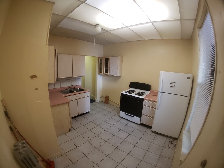 6529 S Kimbark Ave unit 2R, Chicago, IL 60637 - photo 1