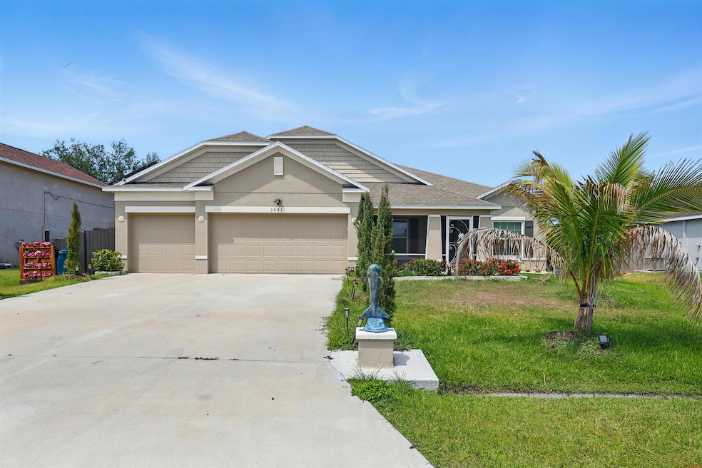1041 SW Dartmouth Ave, Port St. Lucie, FL 34953 - photo 1