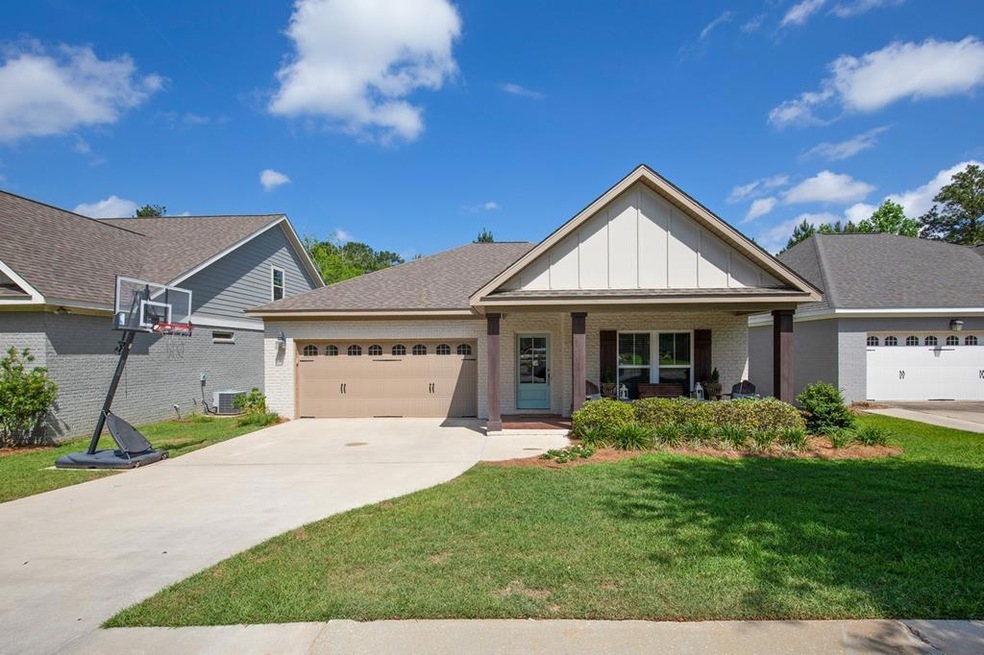 414 Redbud Cir, Dothan, AL 36305 - photo 1