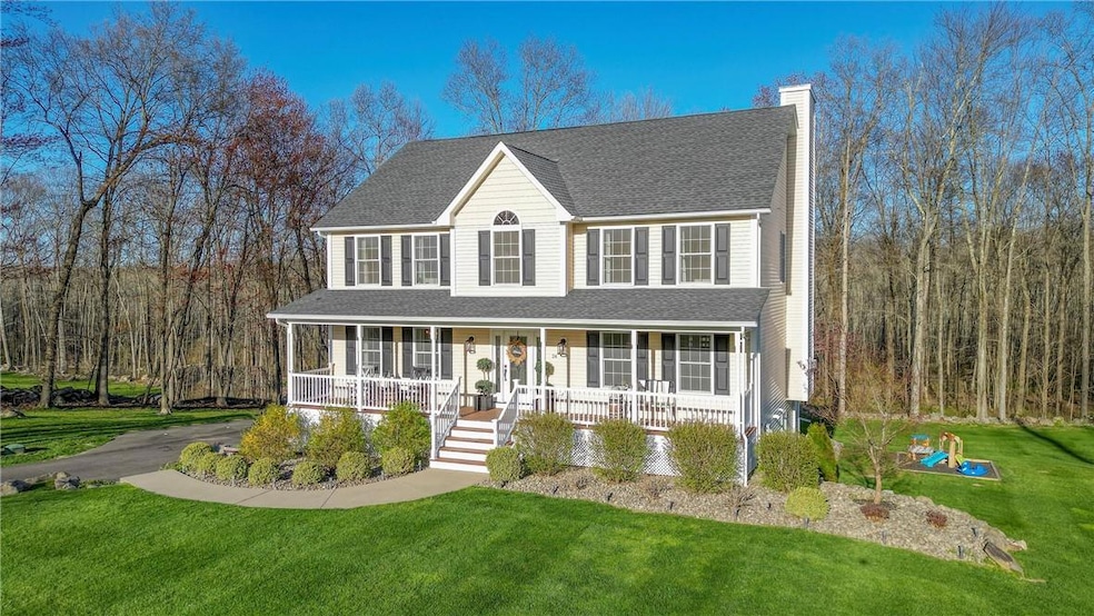 24 Madre Decristo Rd, Wallkill, NY 12589 - photo 1