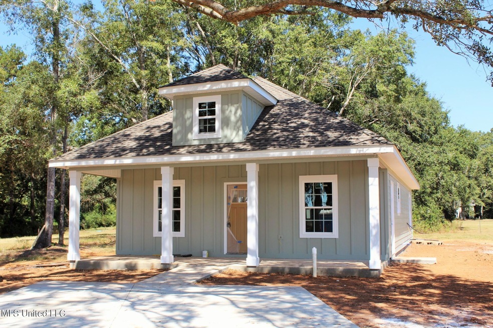 197 Ridge Ln, Lucedale, MS 39452 - photo 1