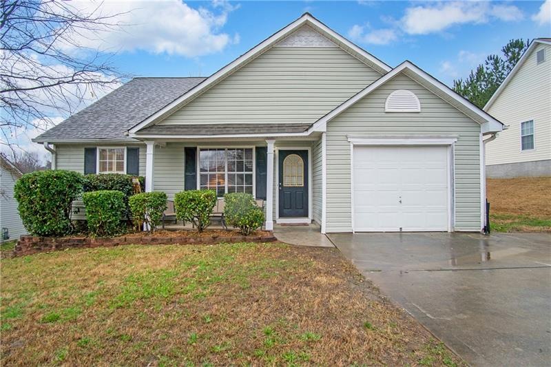 532 Creekview Overlook, Stockbridge, GA 30281 - photo 1