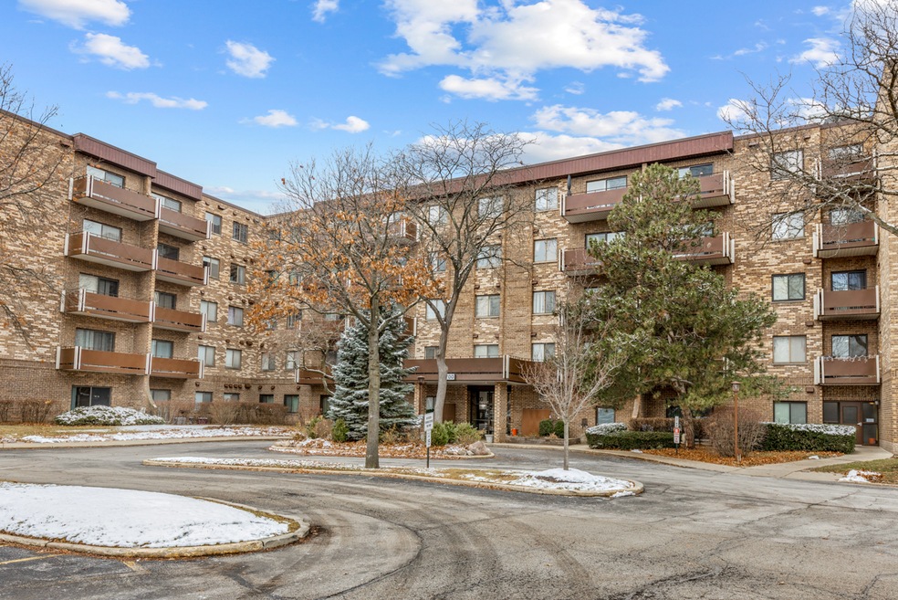 700 Wellington Ave Unit 509, Elk Grove Village, IL 60007 | MLS