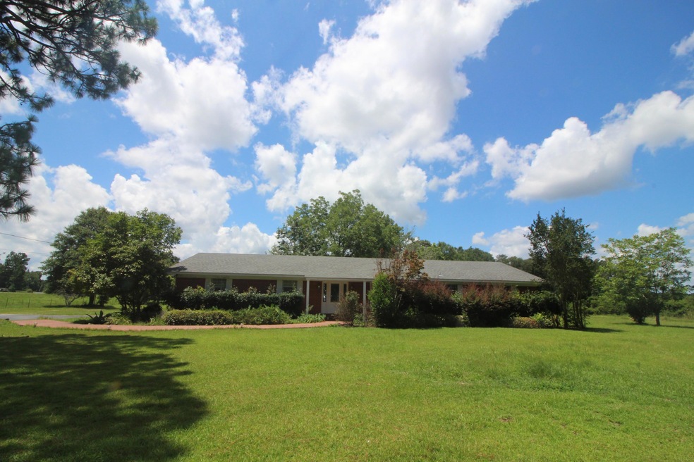 762 Sharon Moss Road