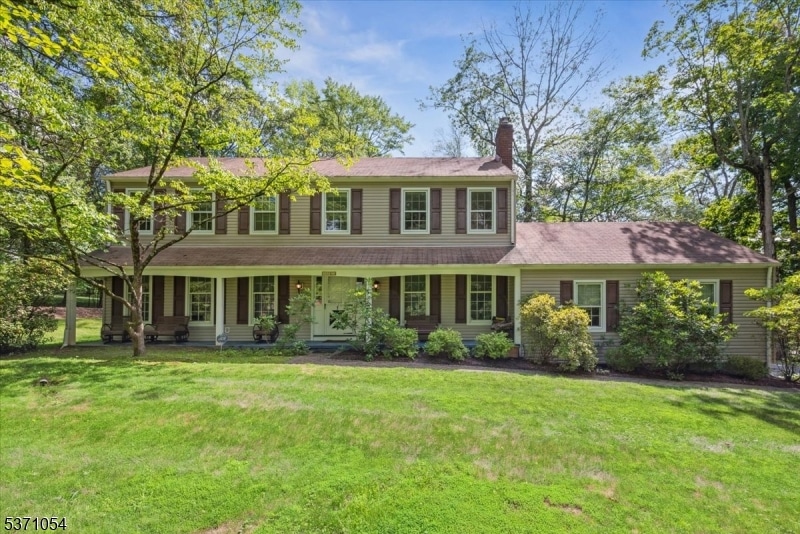 Sold $750,000 • Co-Listing Agent