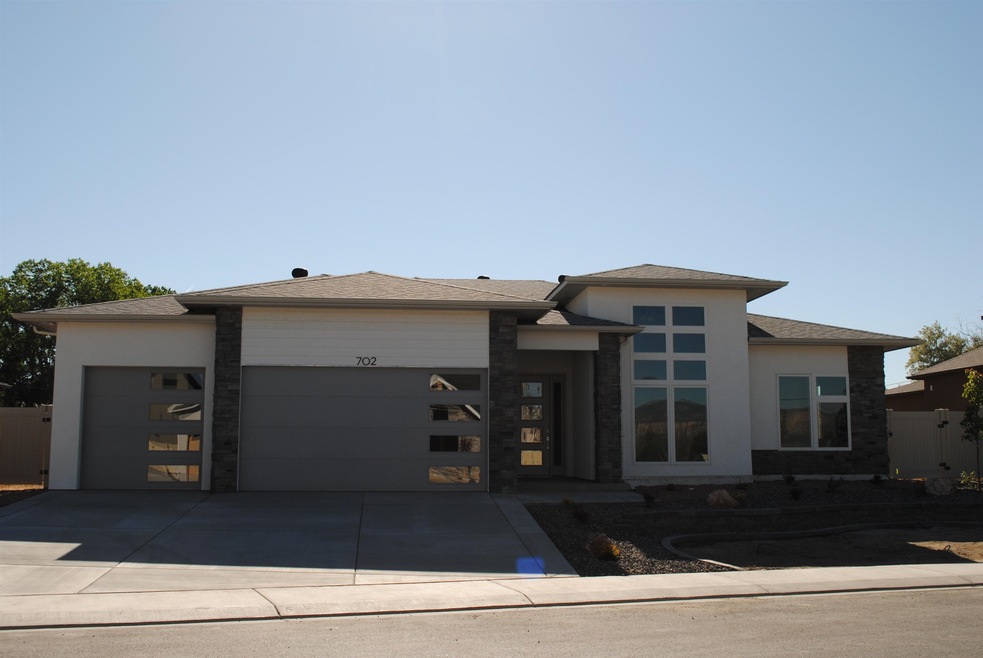 702 Lime Creek Rd, Grand Junction, CO 81505 - photo 1