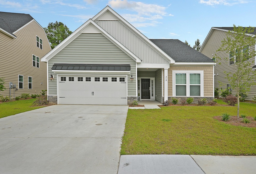 210 Buttonbush Ct, Moncks Corner, SC 29461 - photo 1