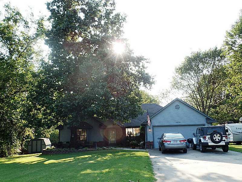 16509 Hickory Dr, Siloam Springs, AR 72761 - photo 1