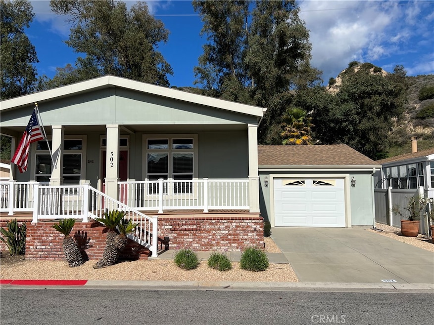 15455 Glenoaks Blvd unit 502, Sylmar, CA 91342 - photo 1