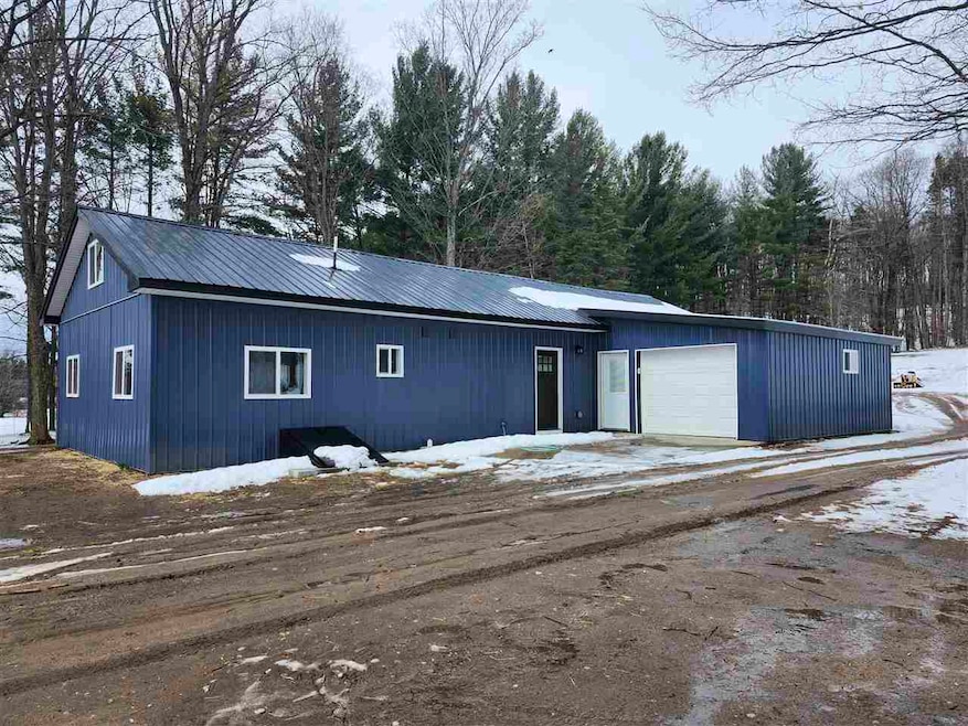 For Sale $299,900 • Co-Listing Agent