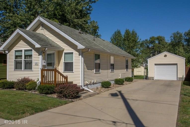 2308 Lyon St, Des Moines, IA 50317 - photo 1
