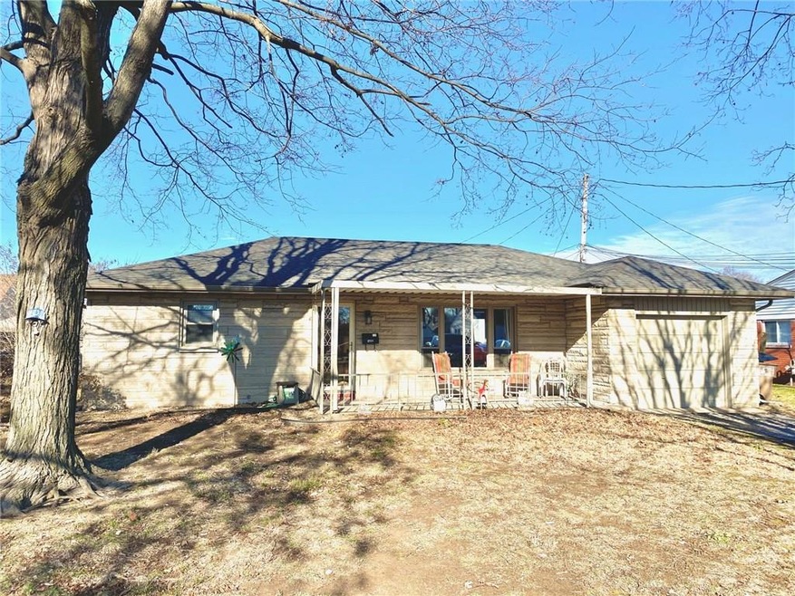 2728 17th St, Columbus, IN 47201 - photo 1