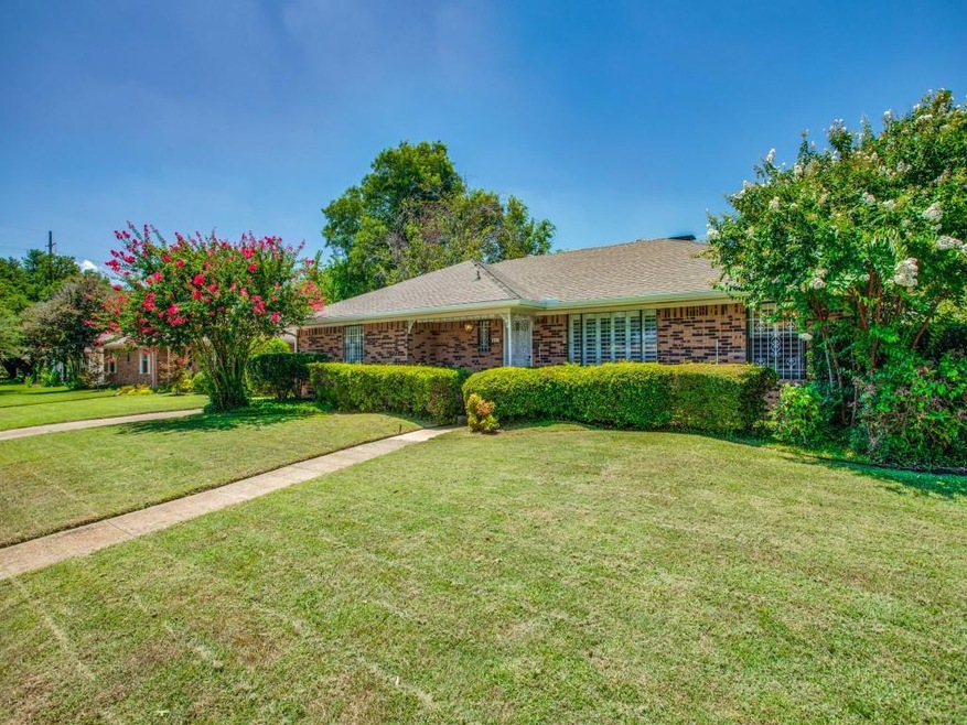 4621 Creighton Dr, Dallas, TX 75214 - photo 1