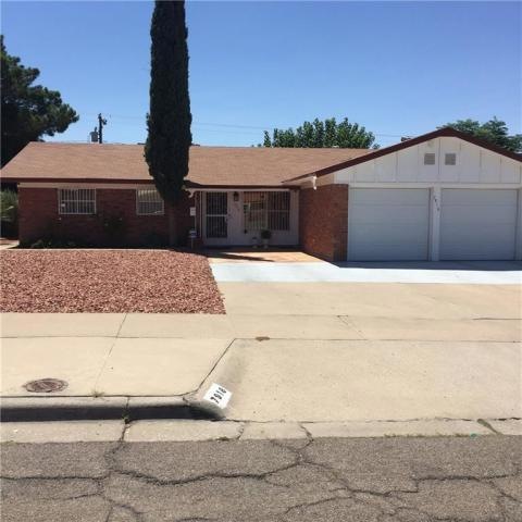 7916 Parral Dr, El Paso, TX 79915 - photo 1