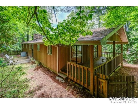 22 Gardenwood Ln, Asheville, NC 28803 - photo 1