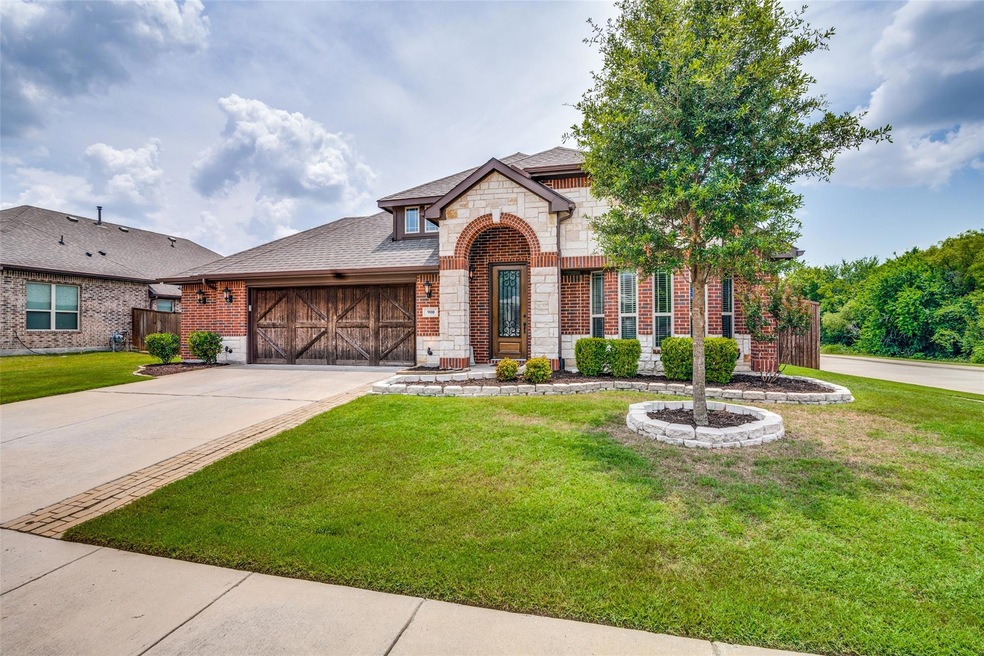 900 Birchwood Dr, Wylie, TX 75098 - photo 1