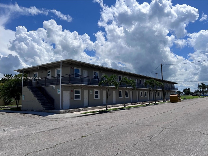 354 Rardin Ave Unit 18, Pahokee, FL 33476 MLS A11500665