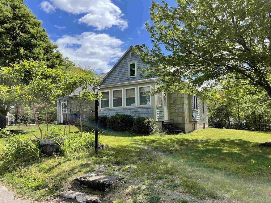 32 Hale Ave, Hooksett, NH 03106 - photo 1