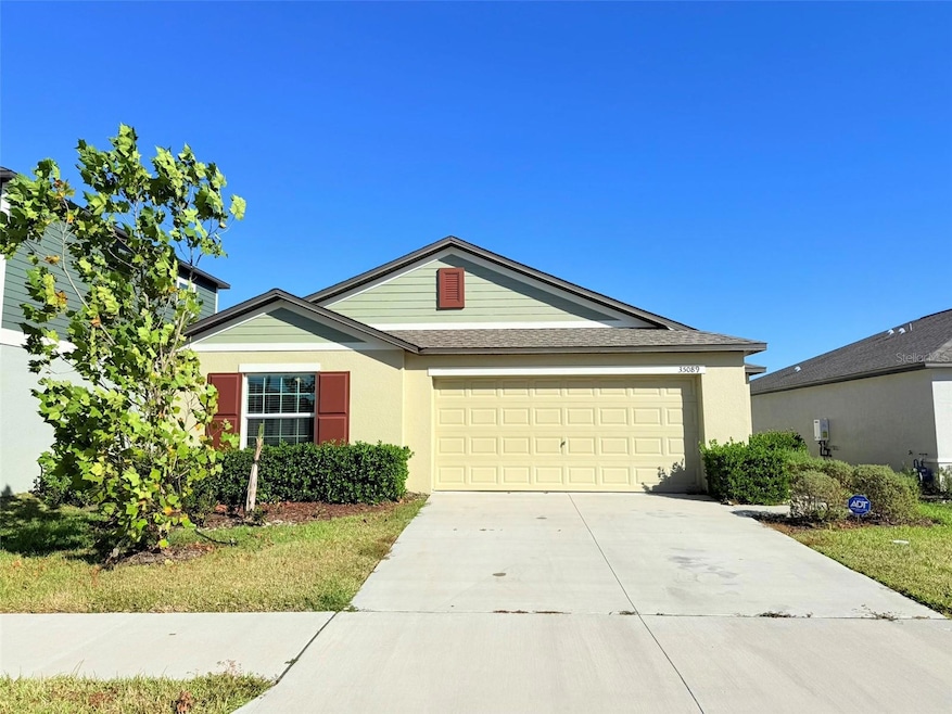 35089 Brackett Bend, Zephyrhills, FL 33541 - photo 1