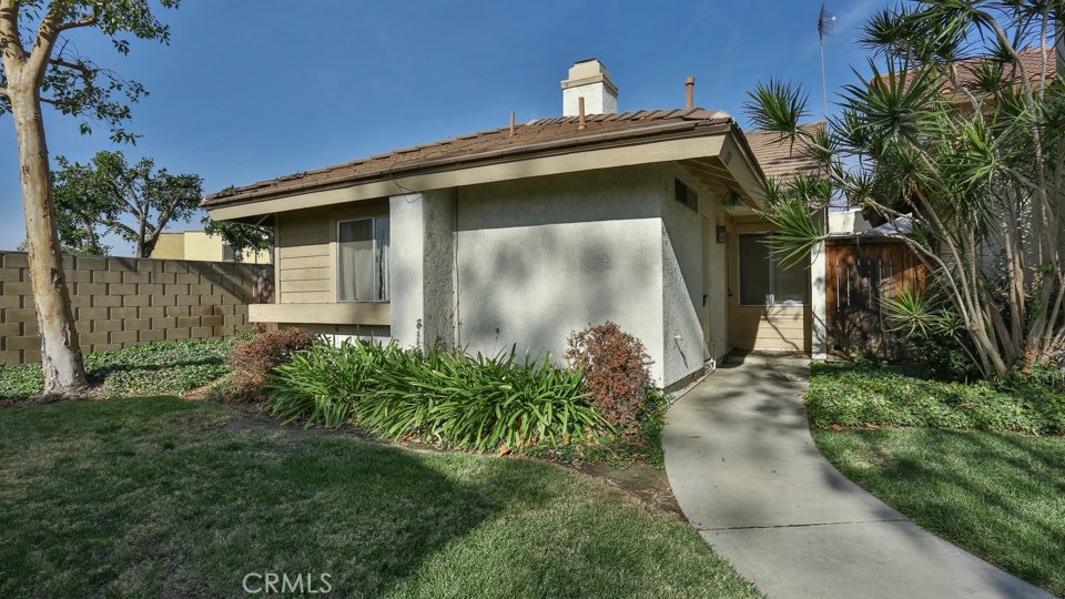 Single story charmer!