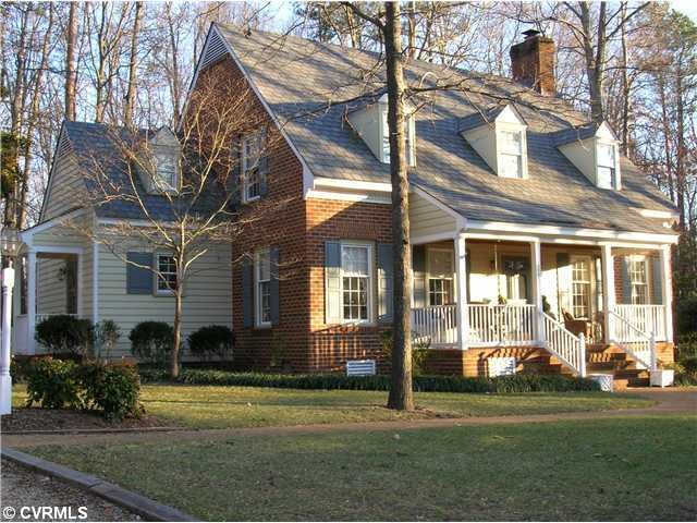 404 Hickory Dr, Manakin Sabot, VA 23103 - photo 1