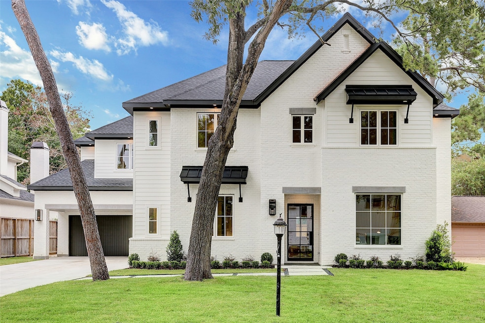 13618 Perthshire Rd, Houston, TX 77079 - photo 1