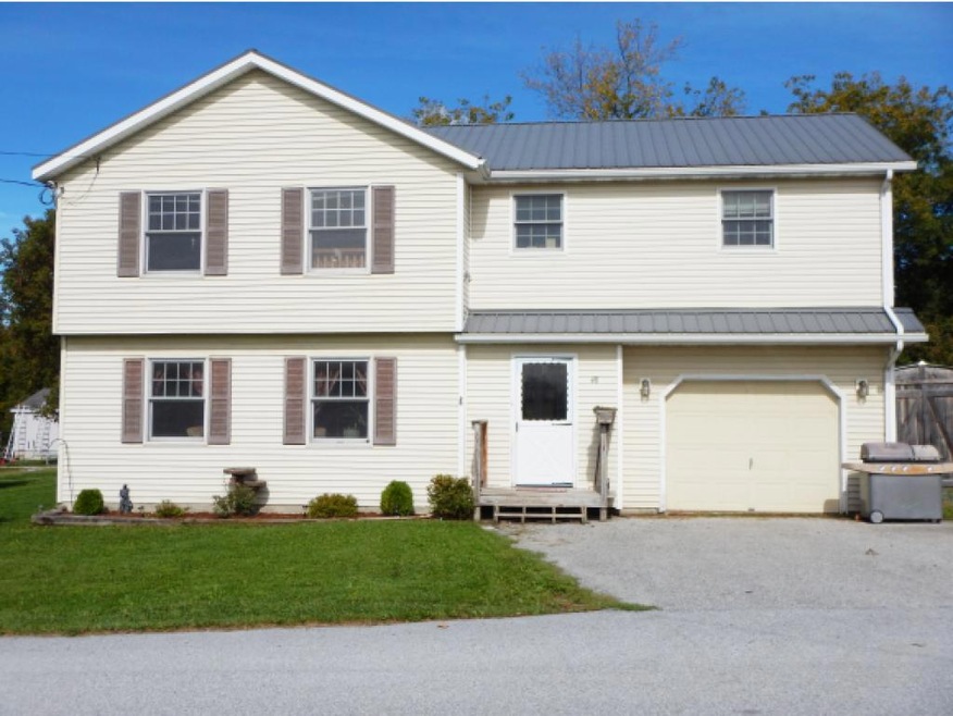 48 Square Rd, Franklin, VT 05457 - photo 1