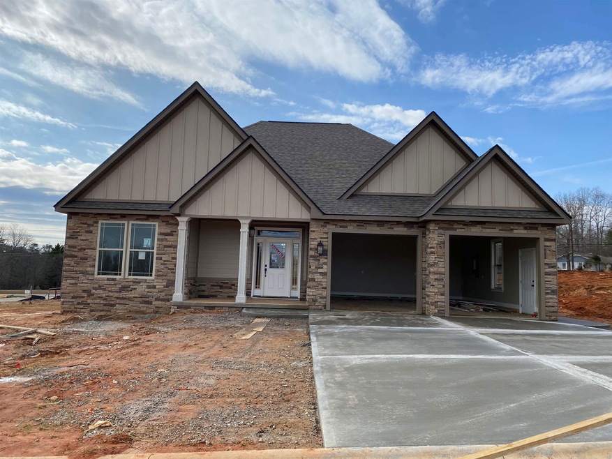 401 Drovers Ct, Travelers Rest, SC 29690 - photo 1