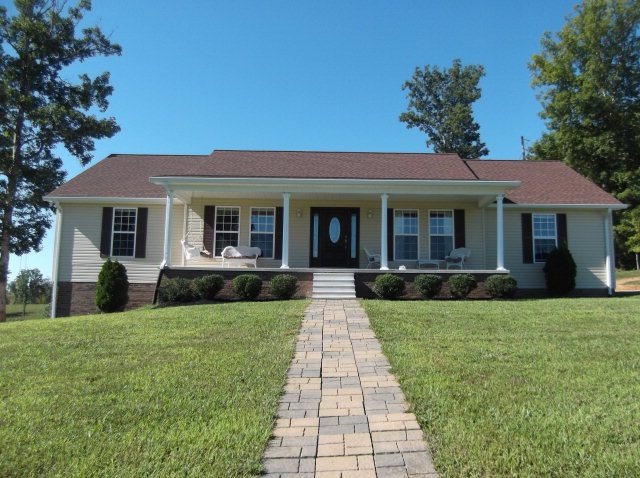 131 Waterloo Rd, Cookeville, TN 38506 - photo 1