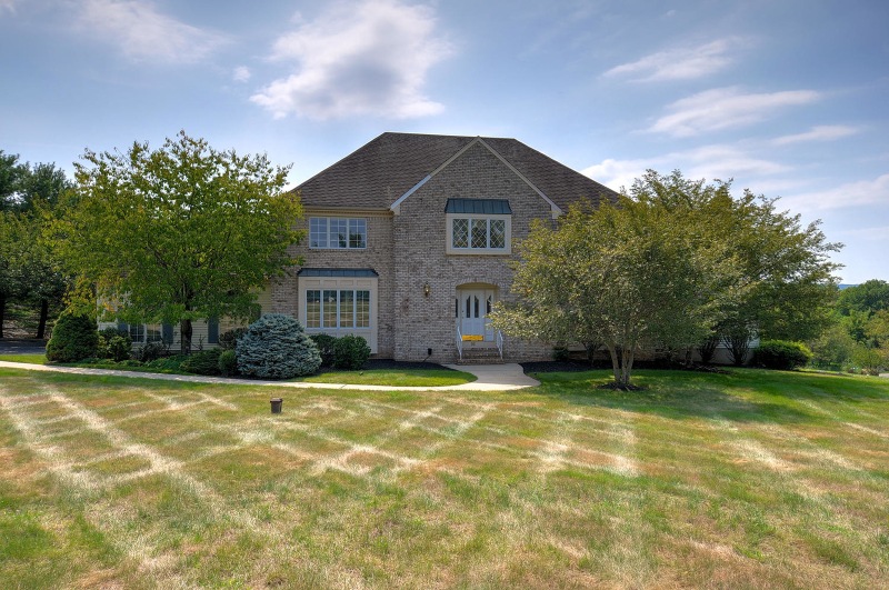 98 Briar Way, Branchburg, NJ 08853 - photo 1