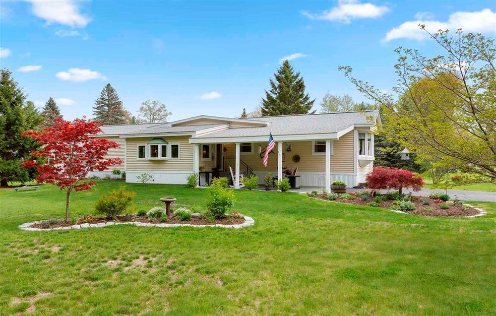 37 Lorna St, Hollis, NH 03049 - photo 1